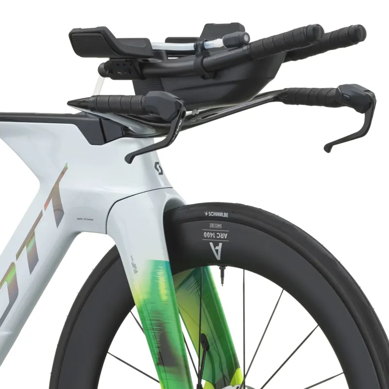 Scott Plasma RC Pro Carbon Road Bike 2027 in Cumulus White and Viper Green-7