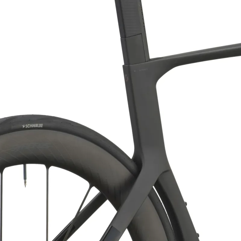 Scott Foil RC Ultimate Carbon Road Bike 2027 in Piano Black and Carbon Black-6