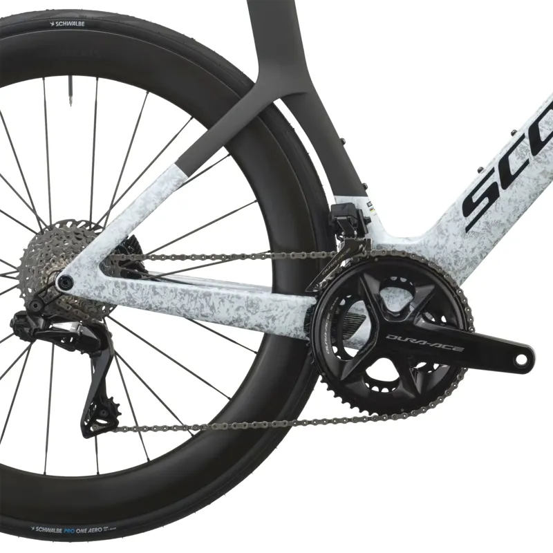 Scott Foil RC Pro Carbon Road Bike 2027 in Rush White and Carbon Black-4