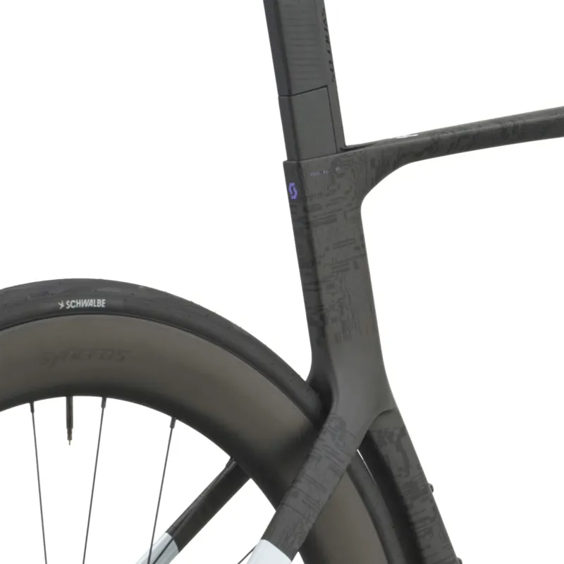 Scott Foil RC 20 Carbon Road Bike 2027 in Cumulus White and Carbon Black-7