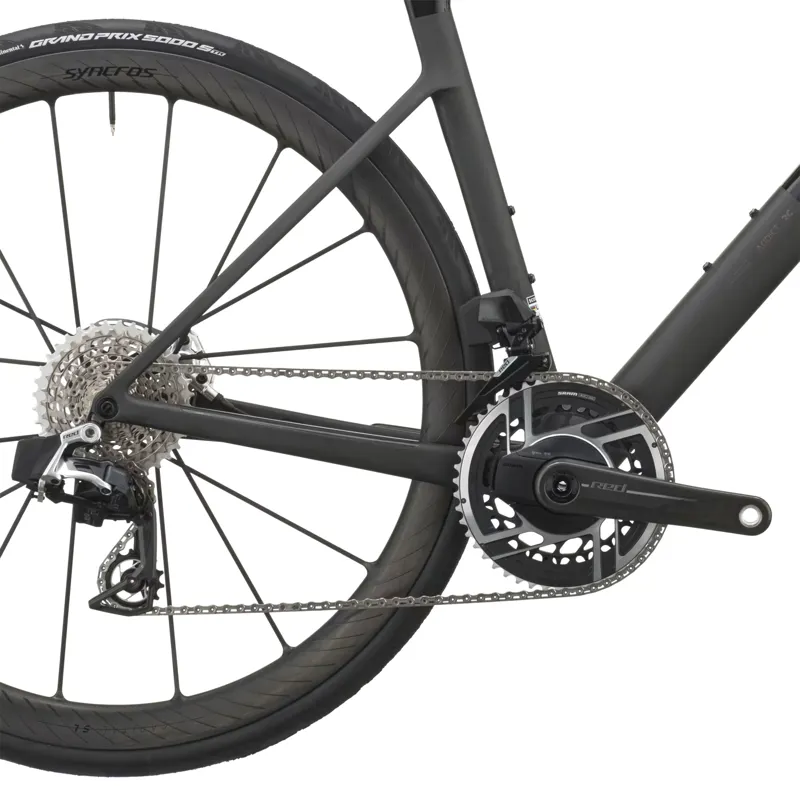 Scott Addict RC Ultimate Carbon Road Bike 2027 in Piano Black and Carbon Black-4