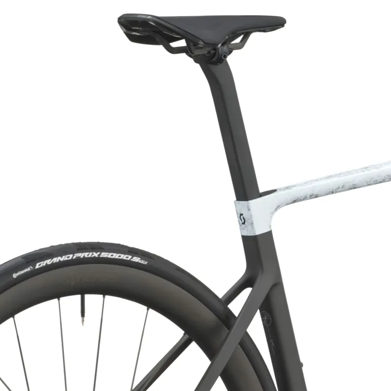 Scott Addict RC Pro Carbon Road Bike 2027 in Rush White and Carbon Black-5