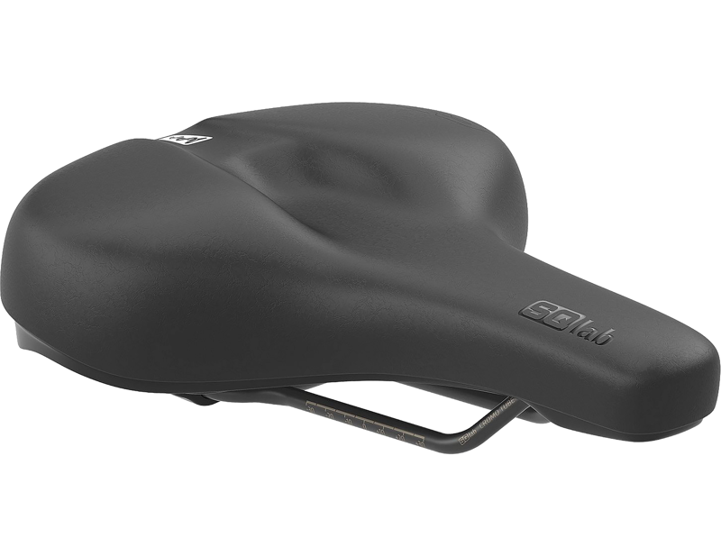 Balfes Bikes Sq Lab SQlab 621 M-D Active 2.1 Saddle in Black | Free postage over £30, £10 off first order, price match & 0% finance.