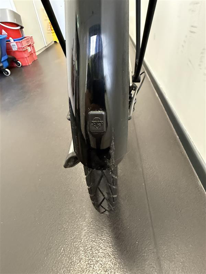 EX DEMO Trek Verve+ 2 Lowstep 500wh Electric Hybrid Bike Size X-Small 2025 in Grey-4