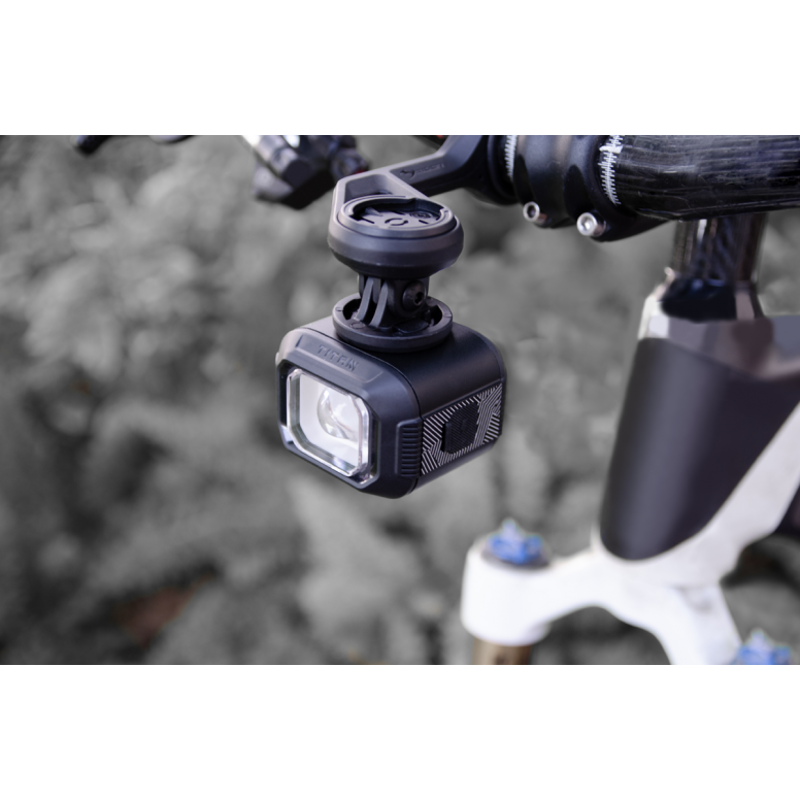 Moon Titan Max 1700lm w/Remote in Purple-4