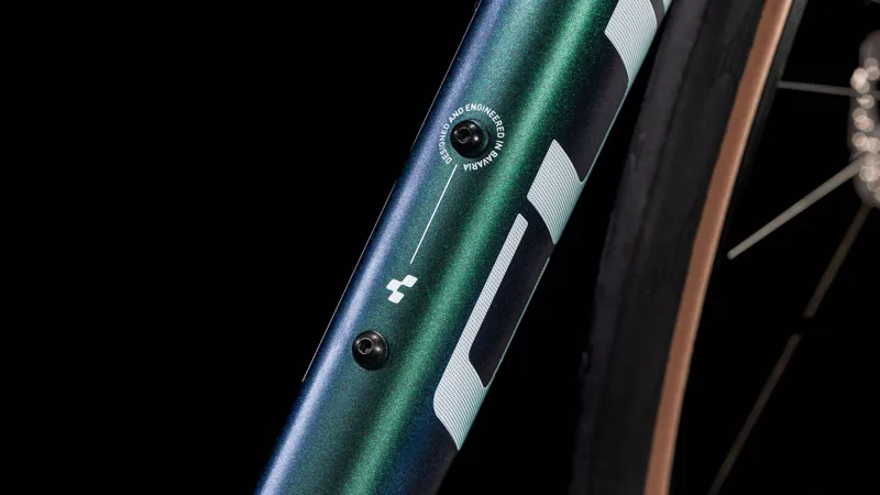 Cube Attain SLX Road Bike 2025 in Goblin/Yellow-2