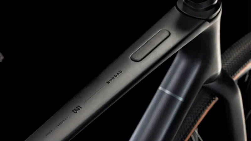 Cube Nuroad c:62 One Carbon Gravel Bike 2025 in Carbon/Gloss-1