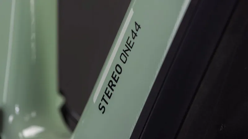 Cube Stereo Hybrid One44 HPC Race 800 Electric Full Suspension Mountain Bike 2026 in Dried Herbs/Black-4