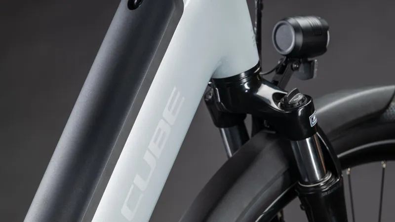 Cube Supreme Hybrid Comfort One 600 Easy Entry Electric Hybrid Bike 2026 in Foggrey/Reflex-2