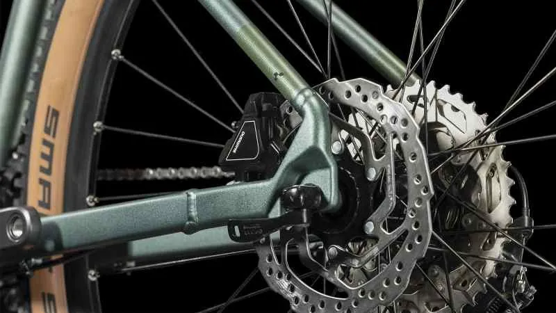 Cube Access WS Race Womens Mountain Bike 2024 in Spark Green Olive-3