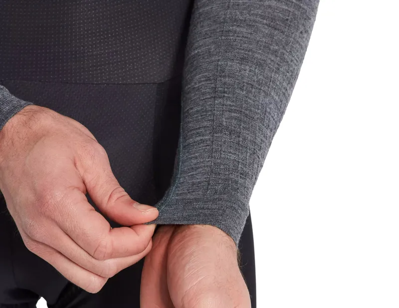 Specialized Merino Seamless Long Sleeve Base Layer in Grey-4