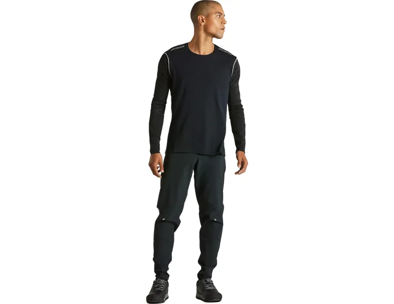 Specialized Gravity Pants in Black-4