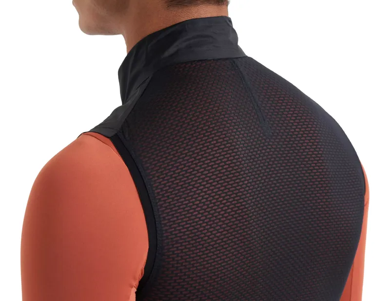Specialized Prime Wind Vest in Black-4