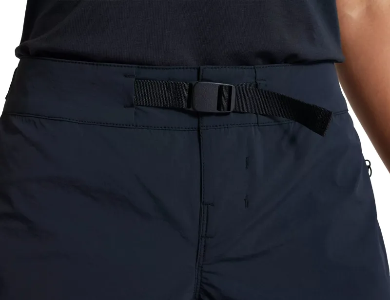 Specialized Women's ADV Air Short in Black-2