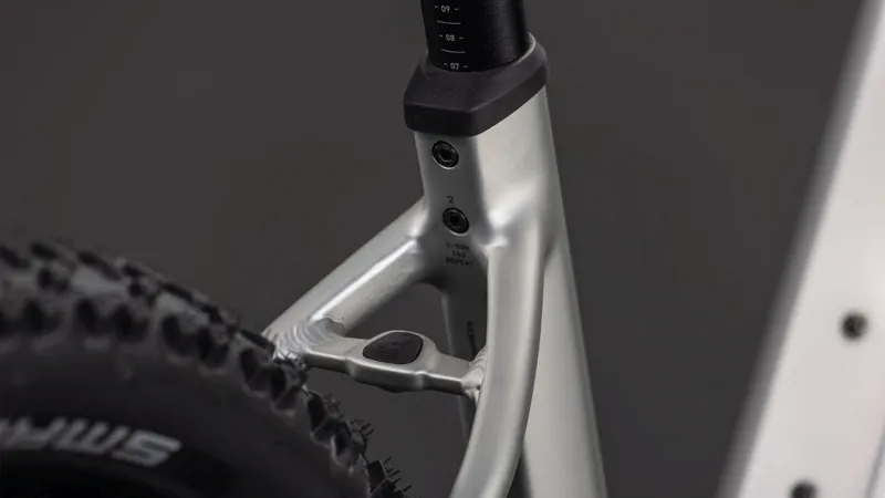 Cube Reaction Hybrid One 600 EE Electric Mountain Bike 2026 in Sleekgrey/Prism-3