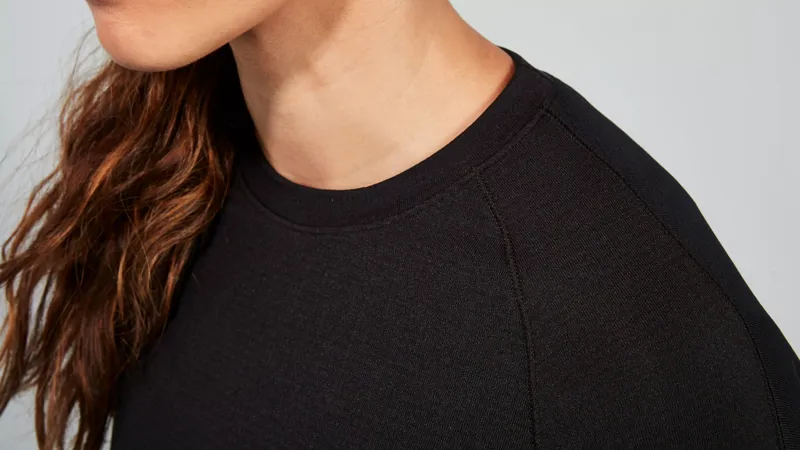 Specialized Women's Trail Long Sleeve Powergrid Jersey in Black-4