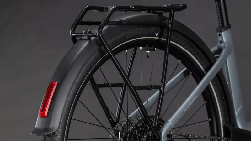 Cube Touring Hybrid Pro 800 EE Electric Hybrid Bike 2026 in Pearlgrey/Chrome-4