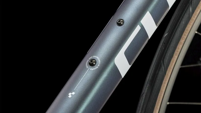 Cube Attain Road Race Bike 2024 in Deep Blue -2