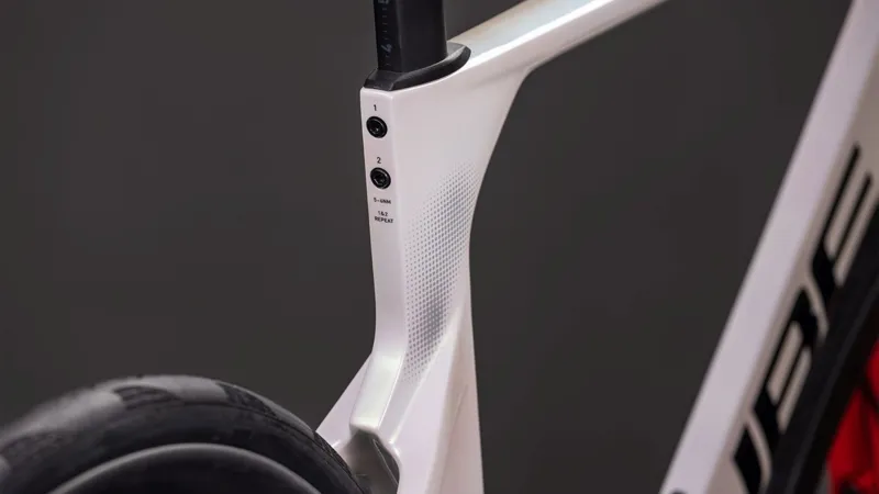 Cube Litening Aero C:68X Race Road Bike 2026 in Teamline-2