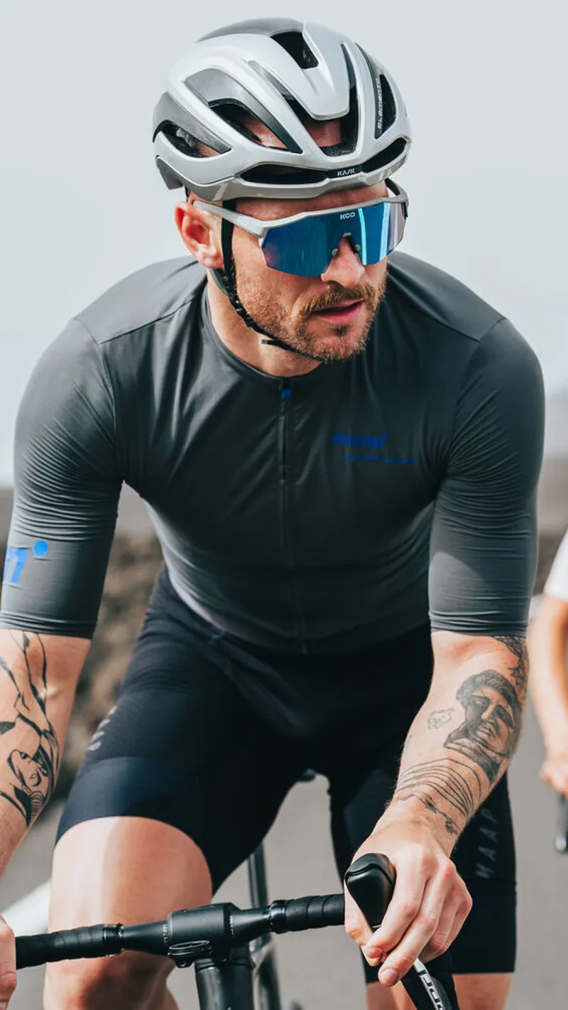 Koo Alibi Sunglasses in Grey Matt/Turquoise Mirror-3