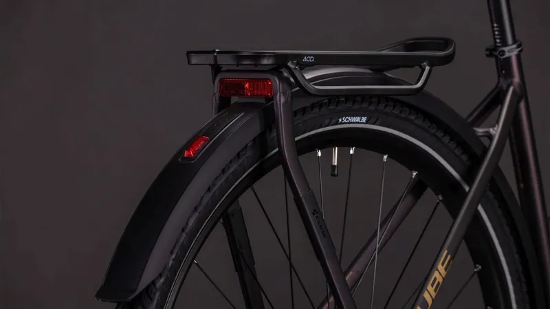 Cube Kathmandu SLX Trapeze Hybrid Bike 2026 in SolarEclipse/Gold-3