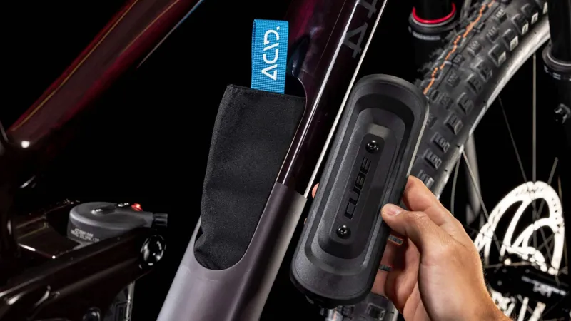 Cube Stereo ONE44 C:68x SLX 29 Full Suspension MTB 2026 in Liquidviolet/Black-6