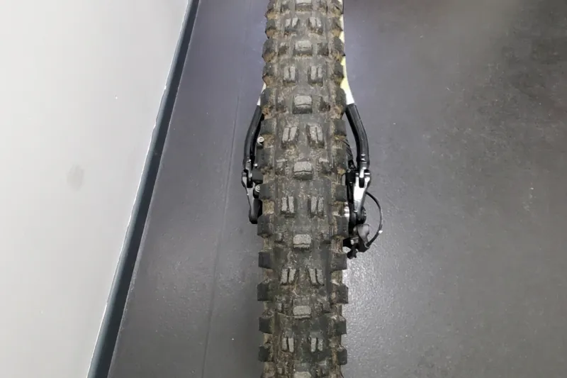 EX DEMO Marin Rift Zone E2 X-Large Electric Mountain Bike 2024 in Tan/Chrome-7