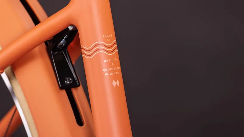 Cube Aruba Hybrid 600 Easy Entry Electric Hybrid Bike 2026 in Papaya/Creme-3