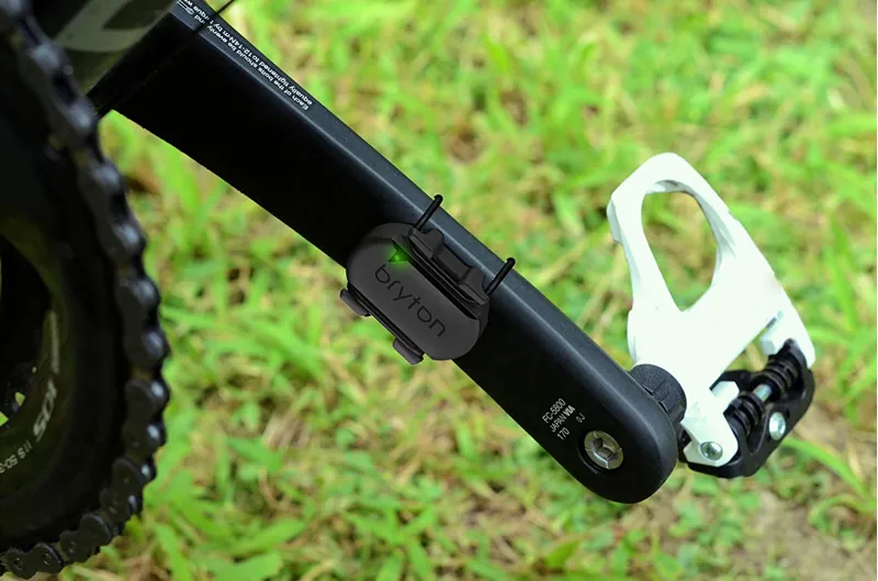 Bryton Smart Magnetless Bike Cadence Sensor-1