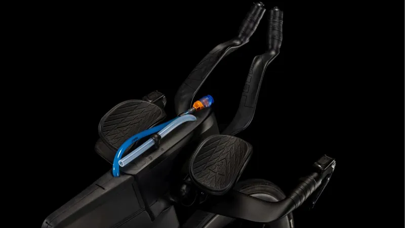 Cube Aerium C:68x SLX TT Bike 2025 in Carbon/Black-2