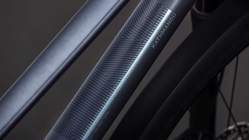 Cube Kathmandu Exc Trapeze Hybrid Bike 2026 in Metallicgrey/Chrome-2