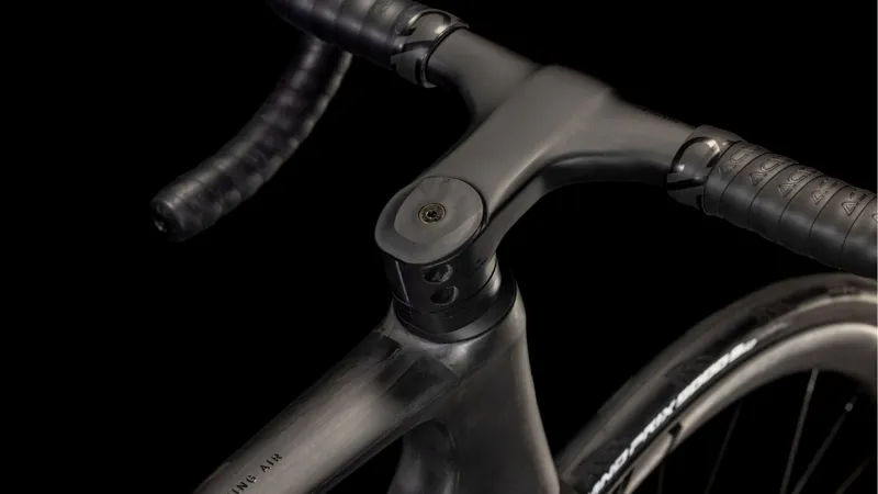 Cube Litening Air c:68x Race Road Bike 2025 in Blackline-2