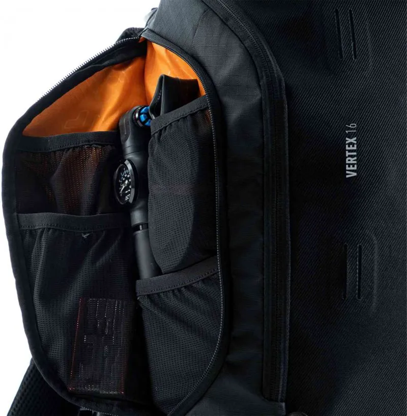 Cube Backpack Vertex 16 in Black-2