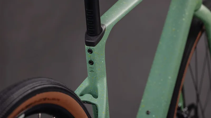 Cube Nulane C:62 SLT Hybrid Bike 2026 in Greensmoothie/Green-2