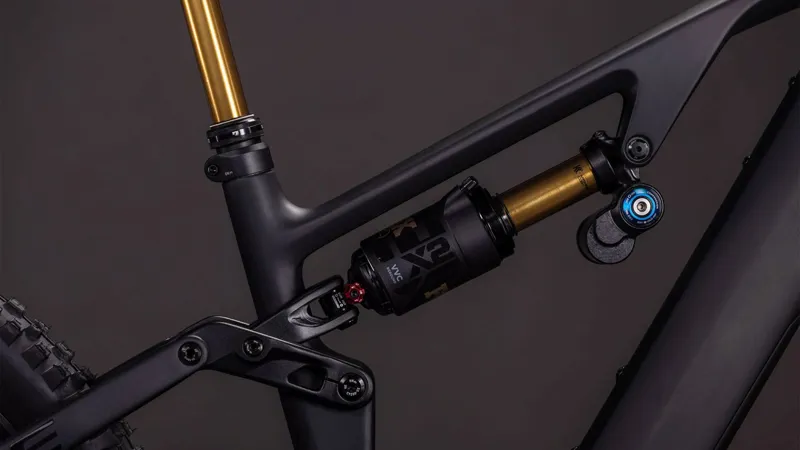 Cube Ams Hybrid one77 c:62 AT 600x Electric Mountain Bike 2026 in Carbon/Gold-3