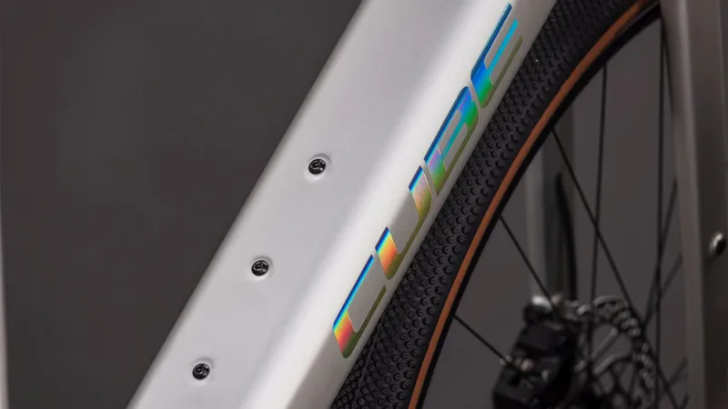 Cube Nulane Hybrid c:62 Race 400x Electric Hybrid Bike 2026 in Sleekgrey/Prism-4