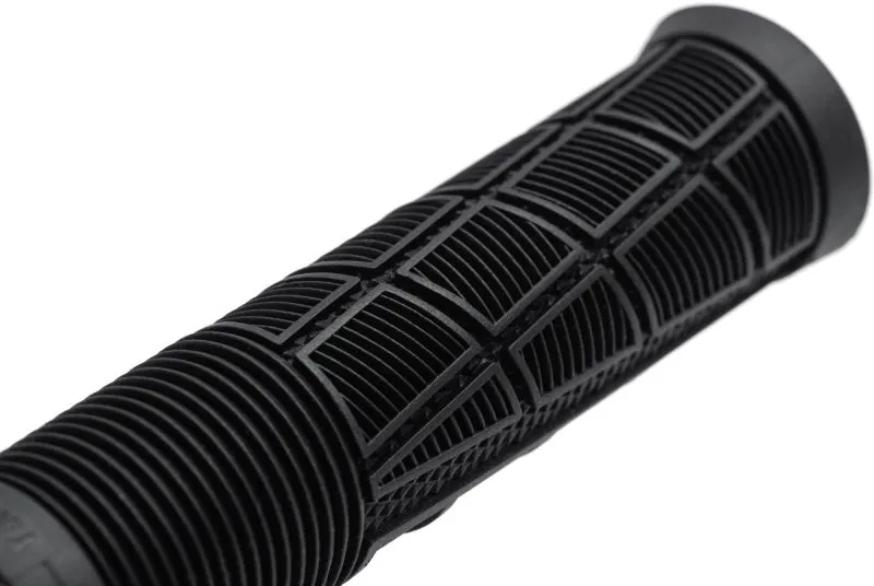 Acid Grips Disrupt in Black-3