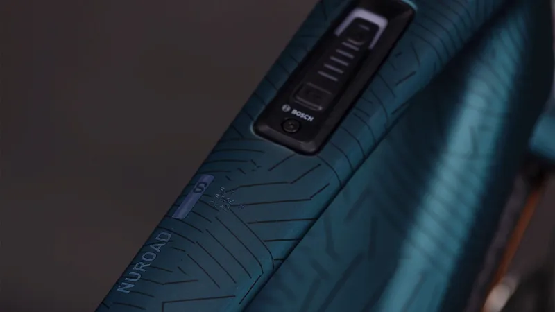 Cube Nuroad Hybrid C:62 SLT 400X Electric Gravel Bike 2026 in Royalgreen/Crisscross-2