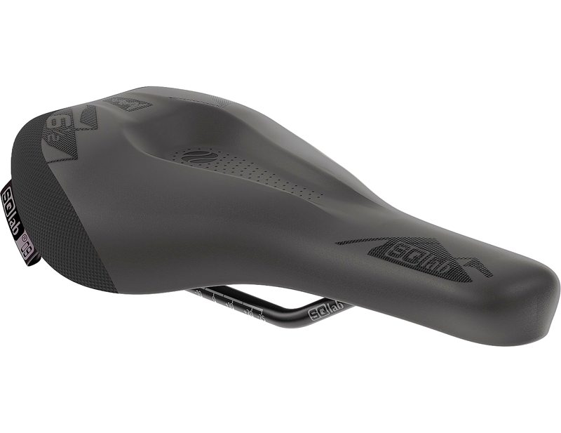 Balfes Bikes Sq Lab SQlab 602 Ergolux Active 2.1 Saddle in Black | Free postage over £30, £10 off first order, price match & 0% finance.