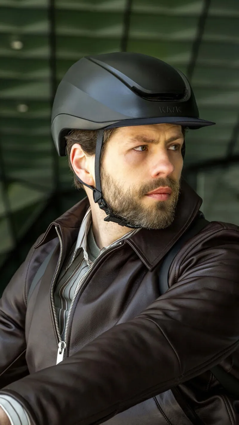 Kask Moebius WG11 Helmet in Onyx-3