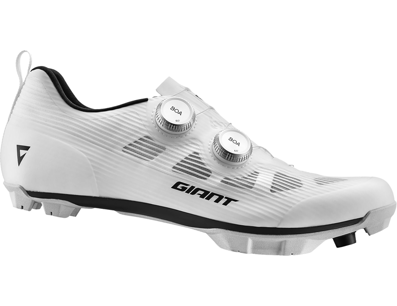 Balfes Bikes Giant Charge Pro Gravel and XC Shoes in Matte White | Free postage over £30, £10 off first order, price match & 0% finance.