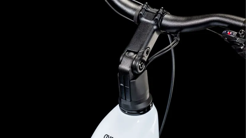 Cube Kathmandu Hybrid One 800 Electric Hybrid Bike 2025 in Polar White/Black-3