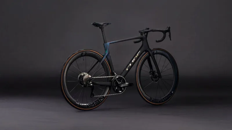 Cube Agree C:62 SLT Road Race Bike 2026 in Black-10