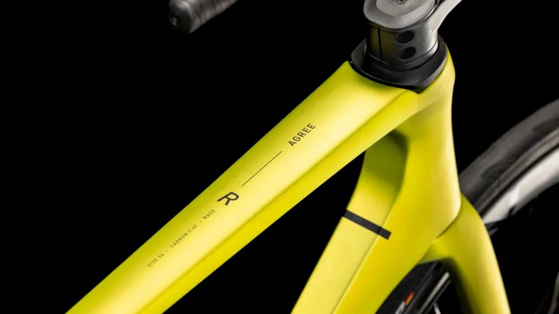 Cube Agree C:62 Race Road Bike 2025 In flashlime-1