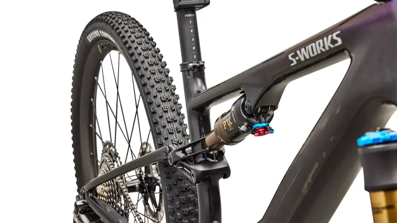 Specialized S-Works Epic 8 EVO XTR Di2 Full Suspension Mountain Bike 2026 in Gloss Carbon / Green to Purple Viavi Fade-5