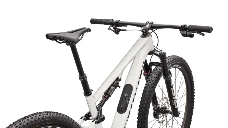 Specialized Epic 8 Expert Di2 Full Suspension Mountain Bike 2026 in Gloss Dolomite Metallic / Obsidian-3