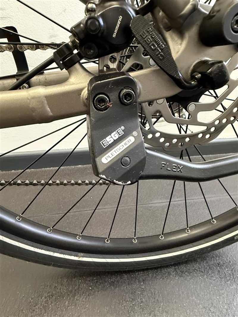 EX DEMO Trek Verve+ 2 Lowstep 500wh Electric Hybrid Bike Size X-Small 2025 in Grey-10