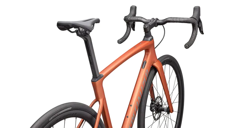 Specialized Roubaix SL8 Expert Road Bike 2025 in Copper/Smoke-3