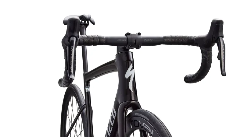 Specialized Tarmac SL8 Expert Ultegra Di2 Carbon Road Bike 2026 in Gloss Obsidian Metallic / Reflex Super Red Pearl Over White-4