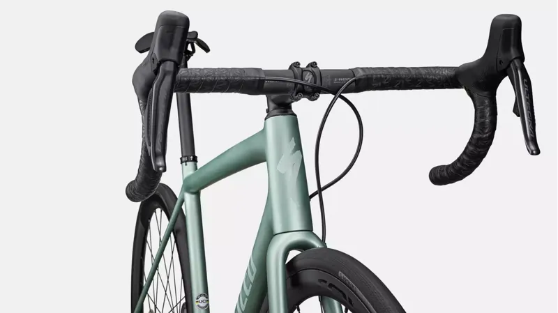 Specialized Aethos Pro Ultegra Di2 Road Bike 2024 in White Sage-5